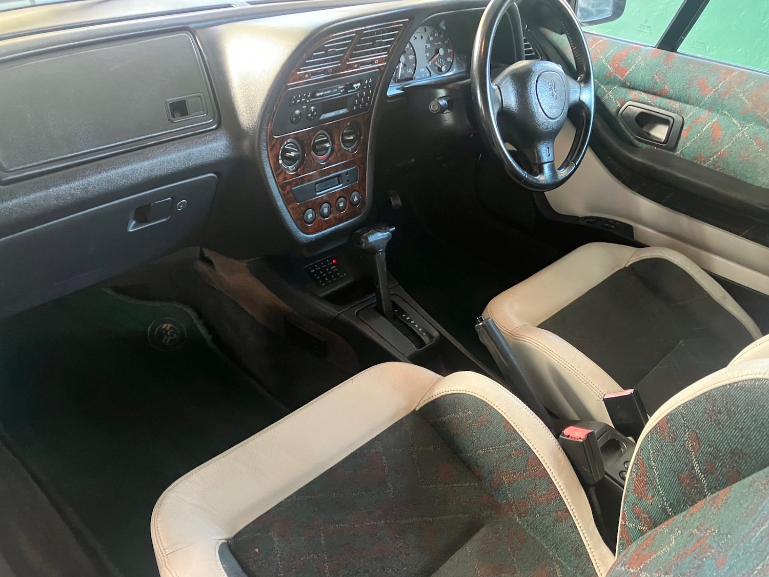 Used Peugeot 306 1995 for sale - 76518518: Photo 12