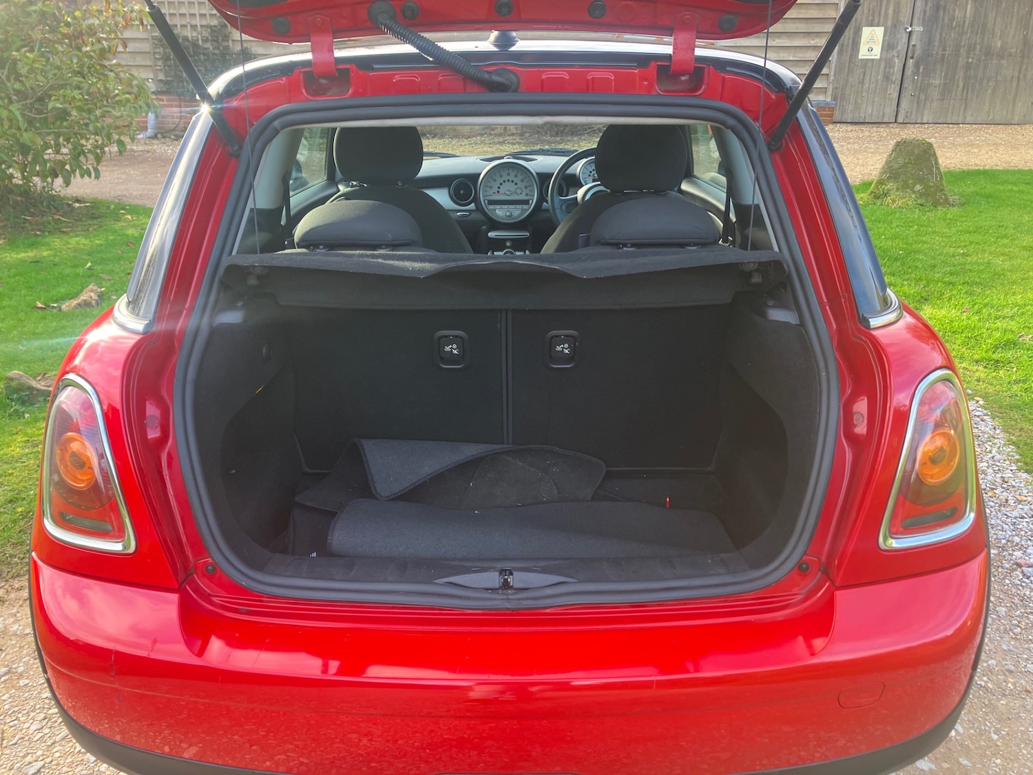 Used MINI Hatch 2010 for sale - 77532445: Photo 13