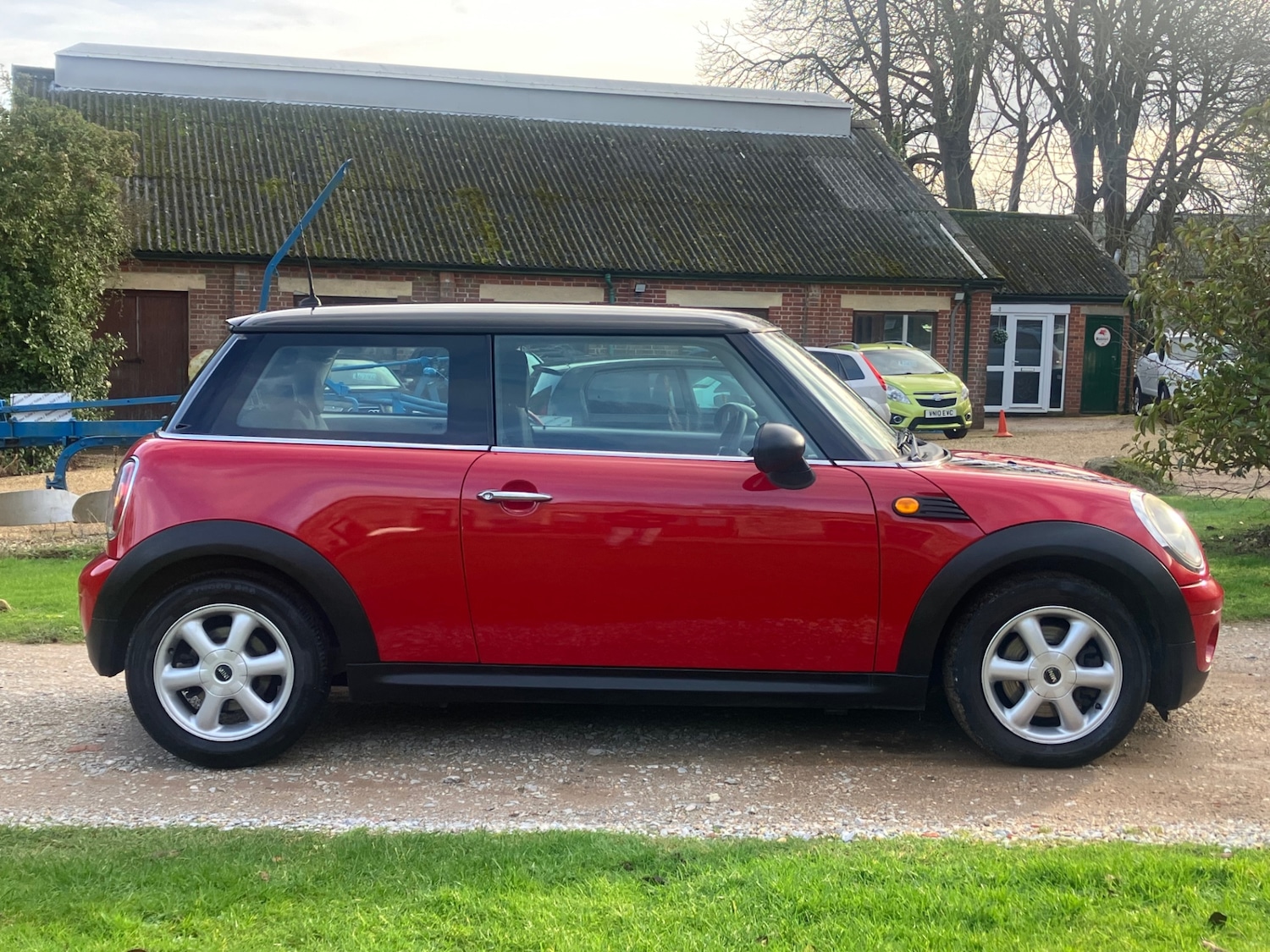 Used MINI Hatch 2010 for sale - 77532445: Photo 3