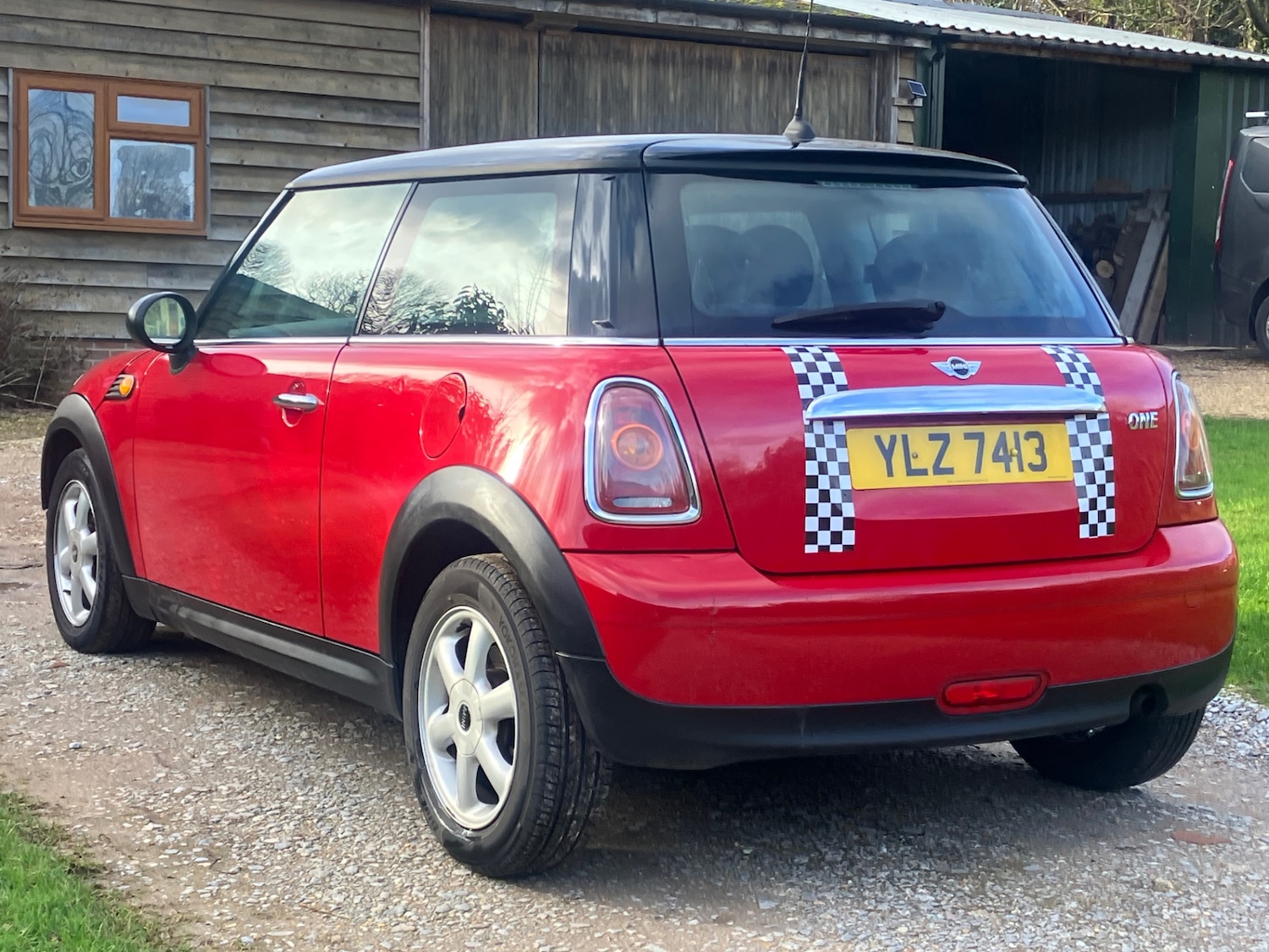 Used MINI Hatch 2010 for sale - 77532445: Photo 6