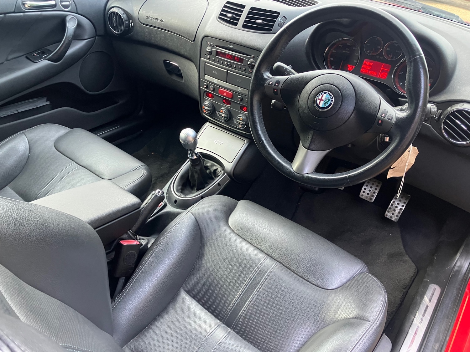 Used Alfa Romeo GT 2008 for sale - 76763371: Photo 9