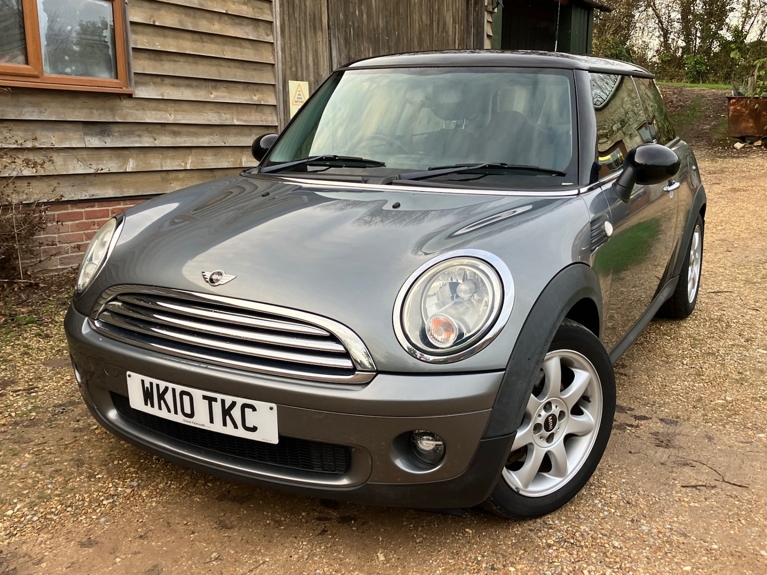 Used MINI Hatch 2010 for sale - 76947138: Photo 2