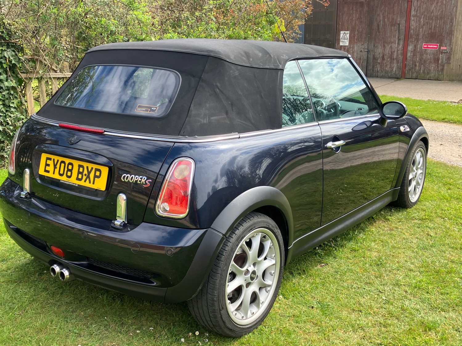 Used MINI Convertible 2008 for sale - 78079424: Photo 12