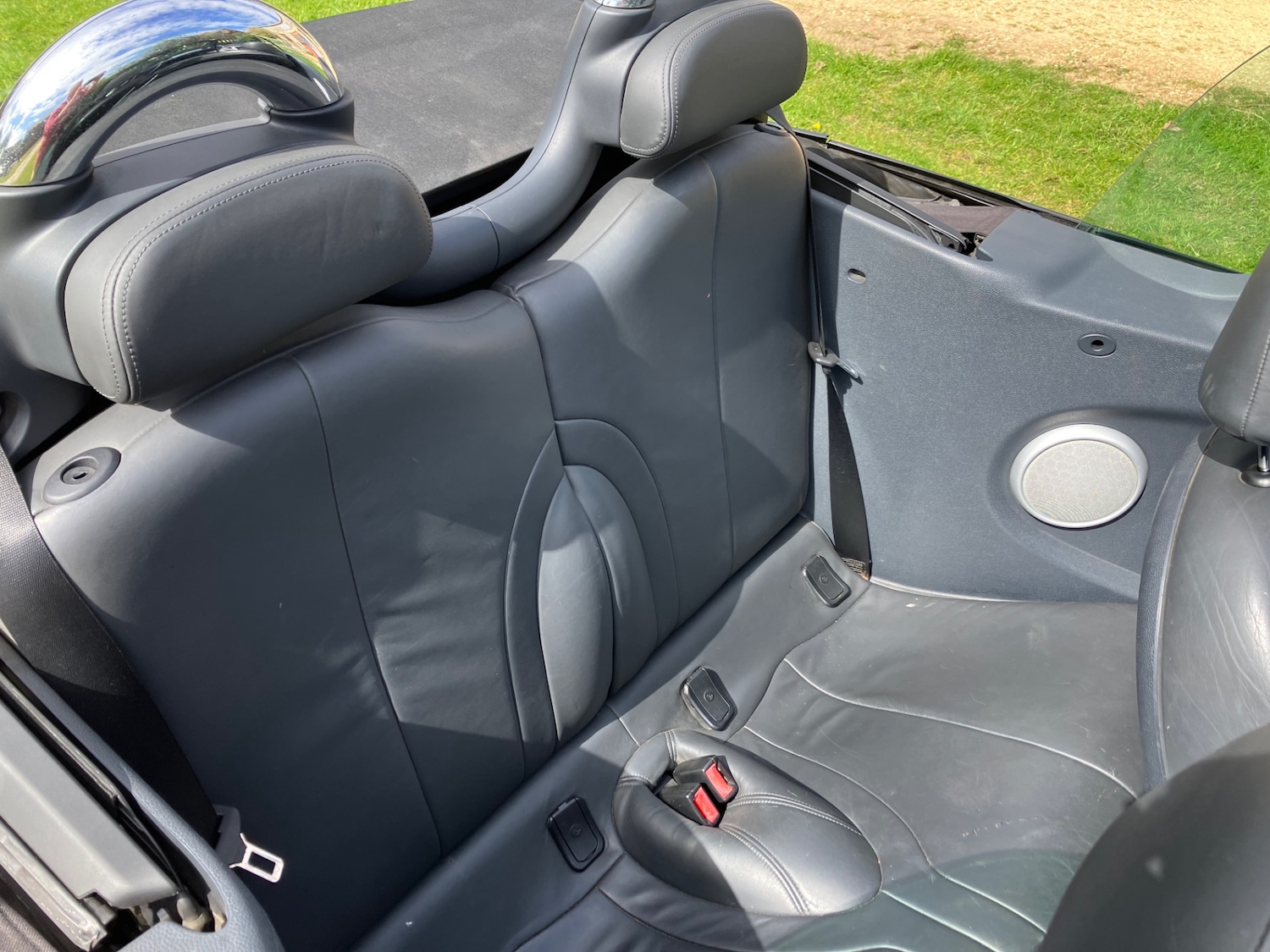 Used MINI Convertible 2008 for sale - 78079424: Photo 32