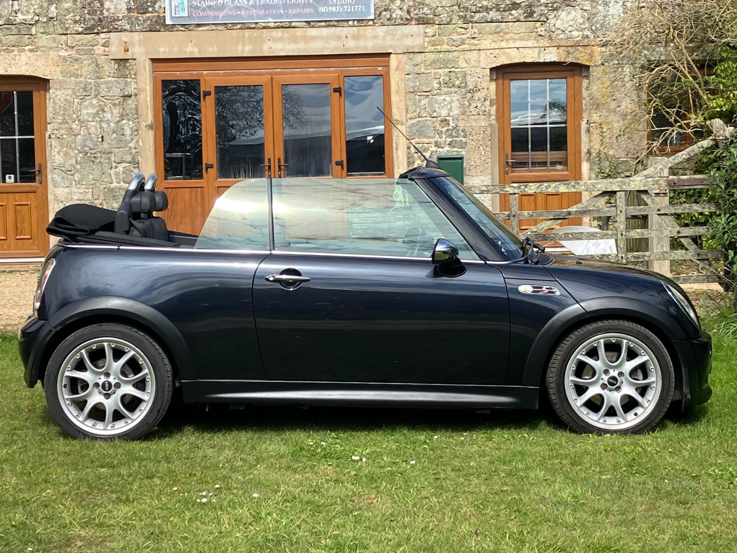 Used MINI Convertible 2008 for sale - 78079424: Photo 5