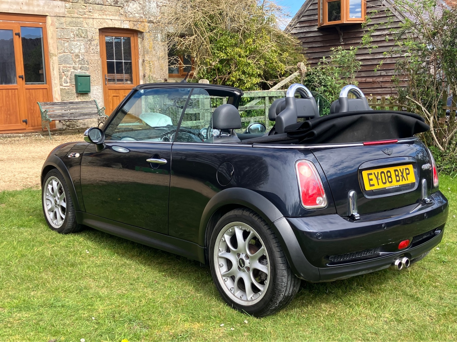 Used MINI Convertible 2008 for sale - 78079424: Photo 6