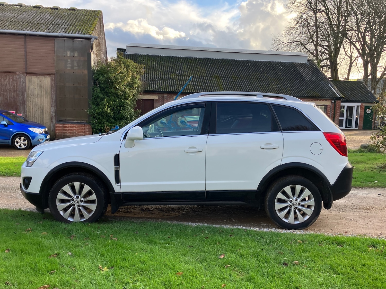 Used Vauxhall Antara 2013 for sale - 76763310: Photo 4