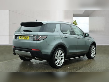 Used Land Rover Discovery Sport 2016 for sale - 78326394: Photo