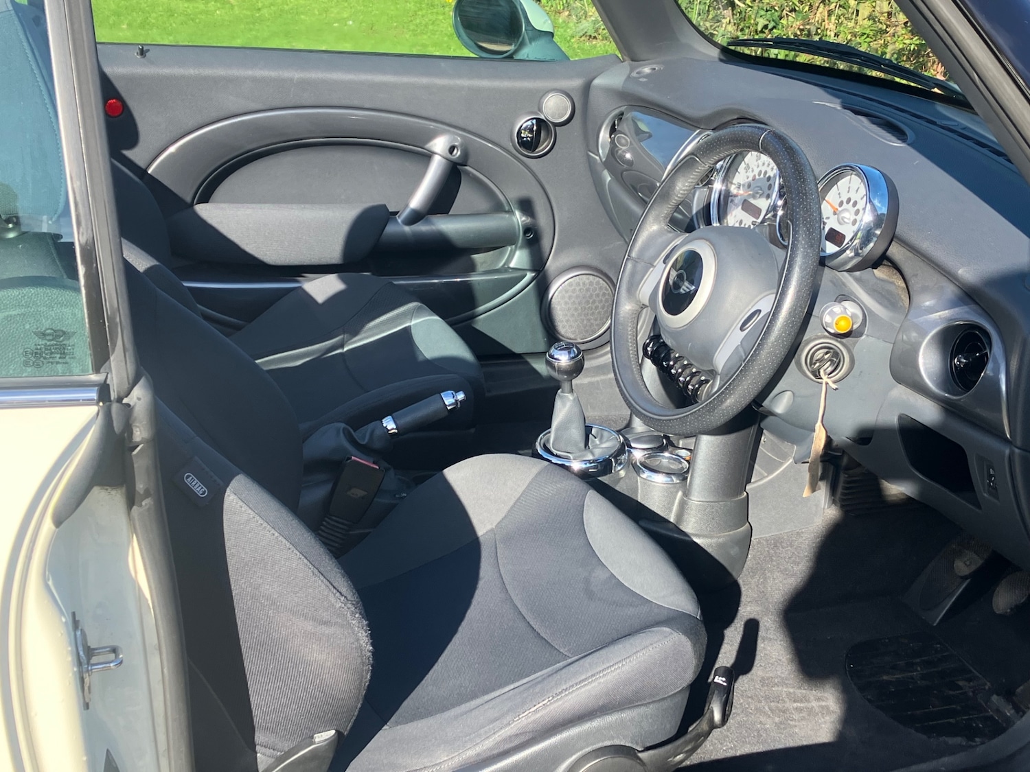 Used MINI Convertible 2007 for sale - 77460968: Photo 14