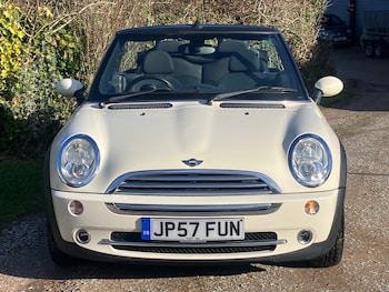 Used MINI Convertible 2007 for sale - 77460968: Photo