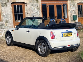 Used MINI Convertible 2007 for sale - 77460968: Photo