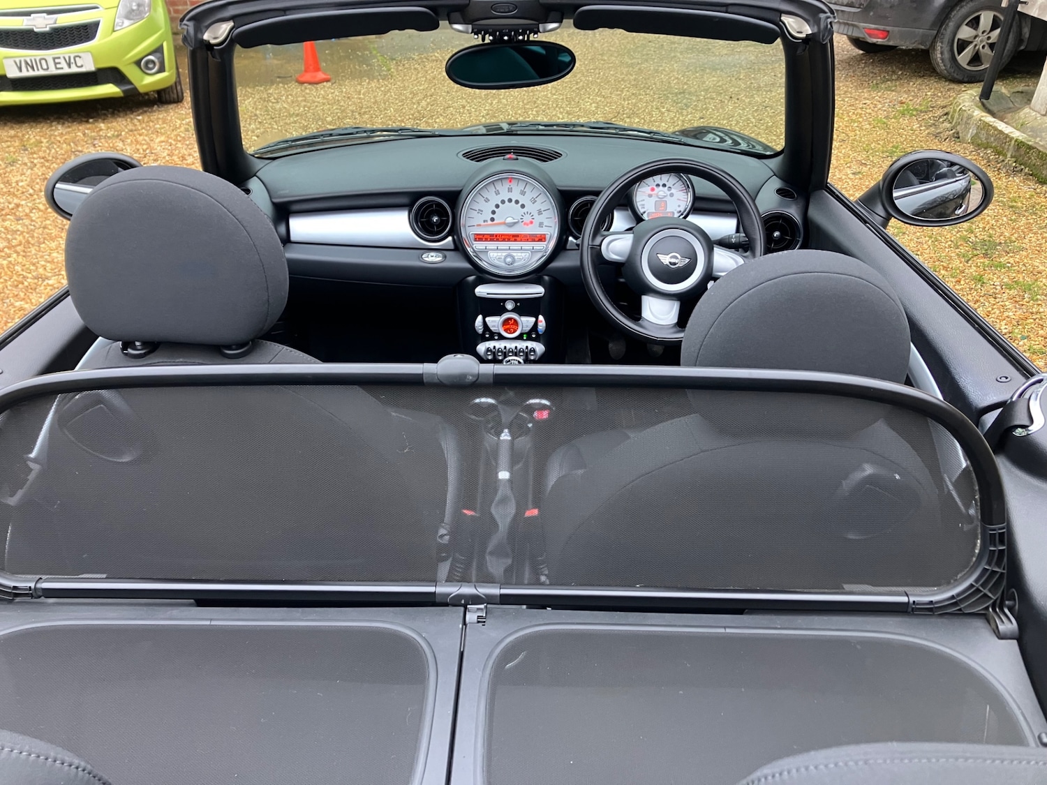 Used MINI Convertible 2010 for sale - 77519311: Photo 13