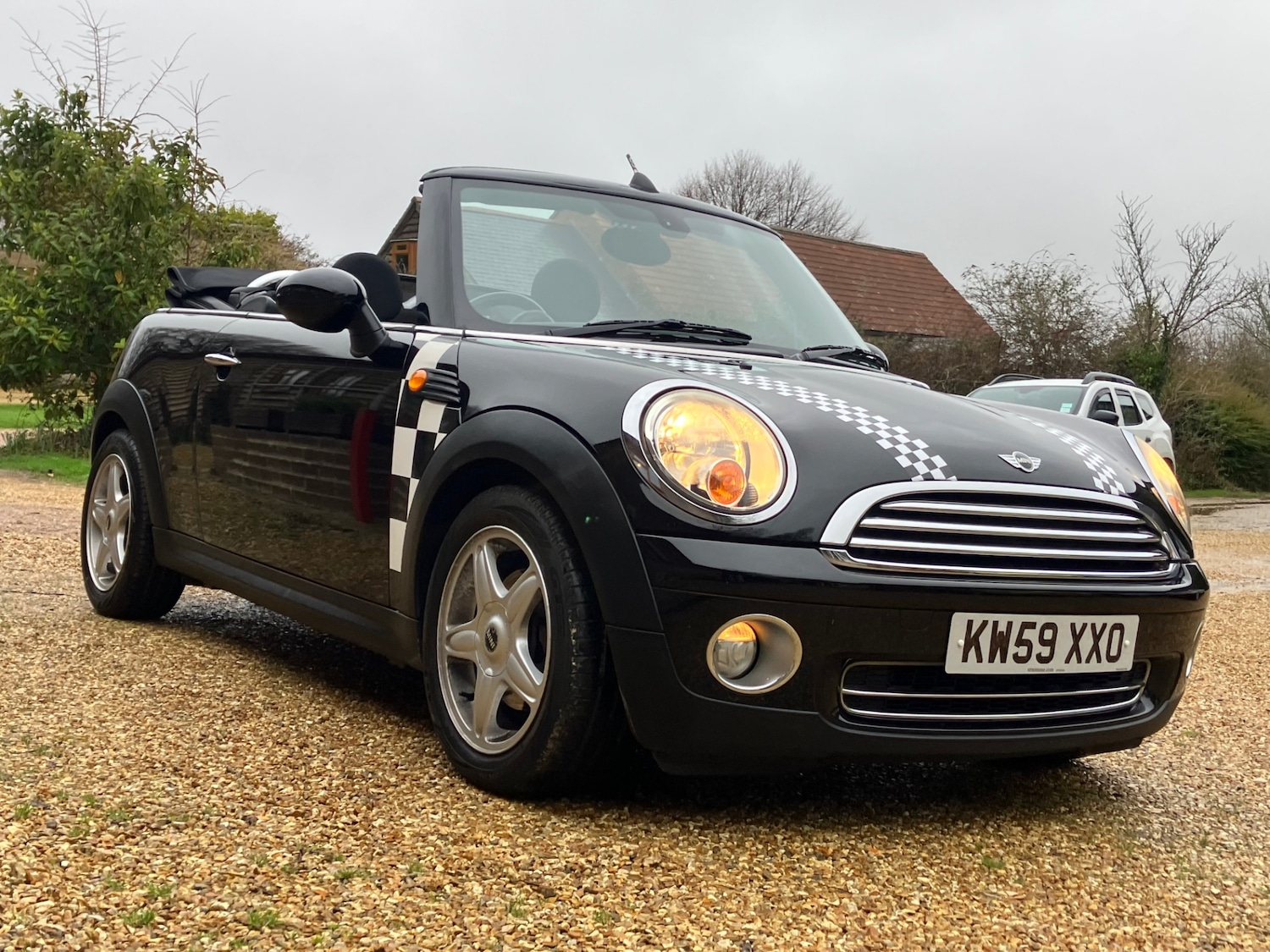 Used MINI Convertible 2010 for sale - 77519311: Photo 3