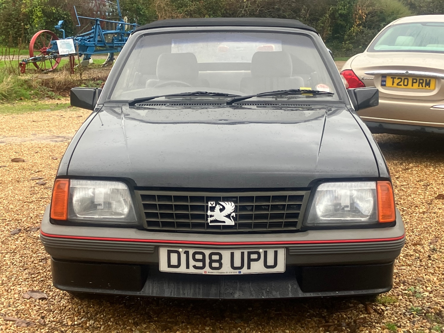Used Vauxhall Cavalier 1987 for sale - 76594626: Photo 2