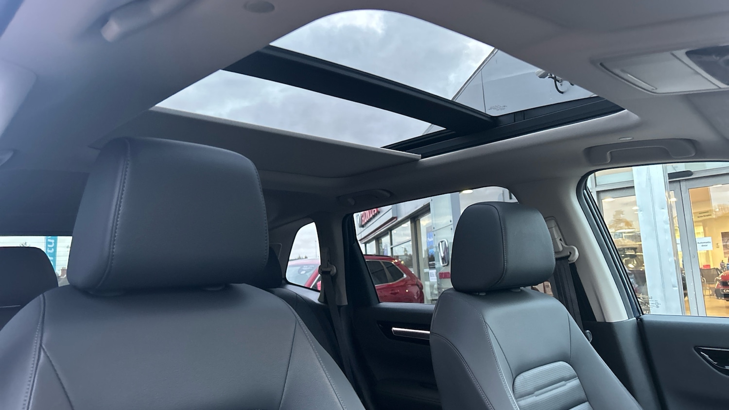 Used Honda CR-V 2023 for sale - 76922380: Photo 22