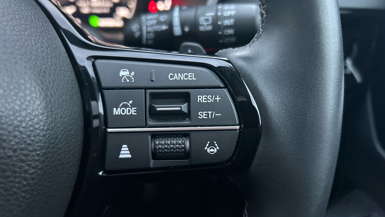 Used Honda CR-V 2023 for sale - 76922380: Photo 31