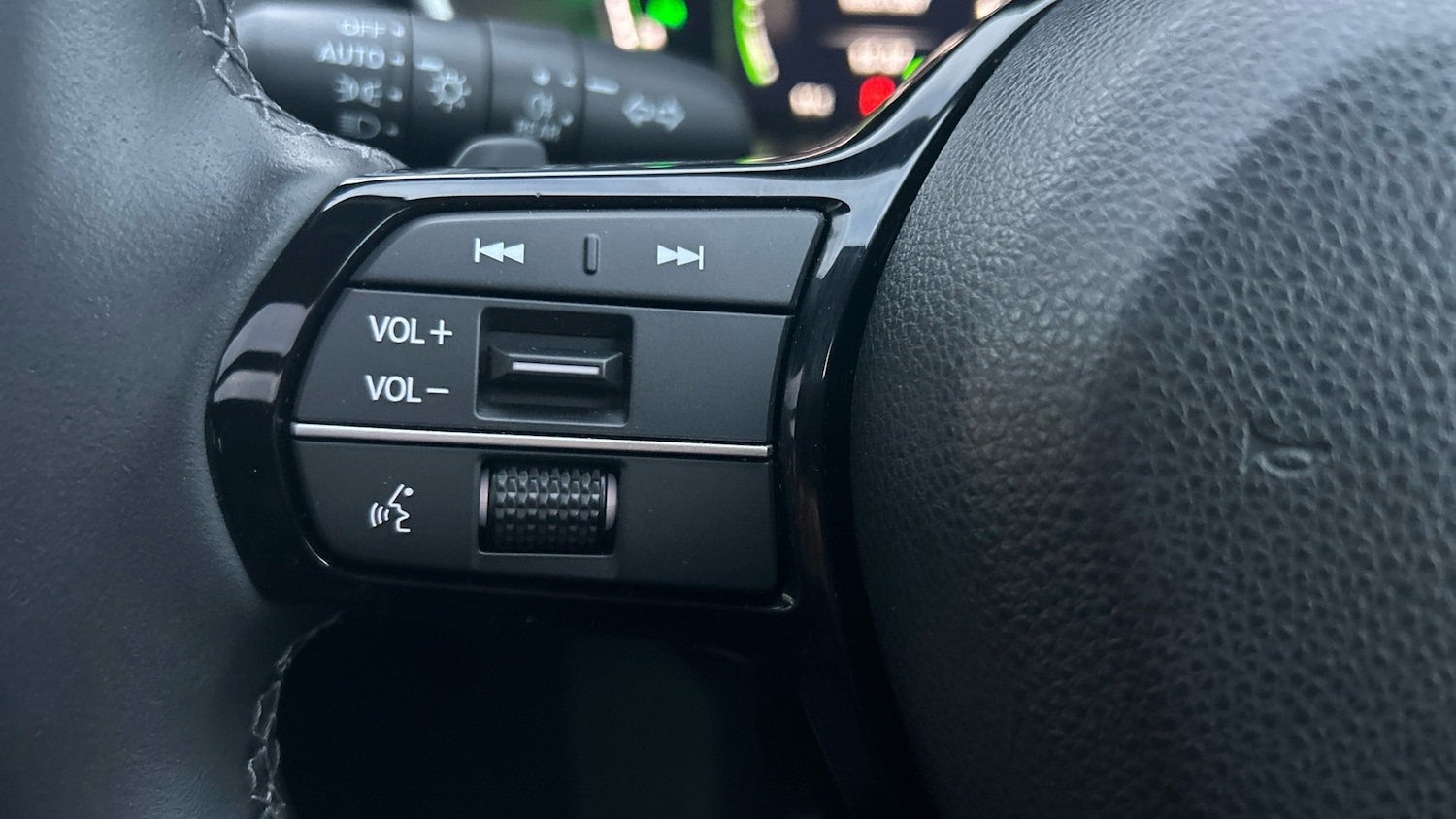 Used Honda CR-V 2023 for sale - 76922380: Photo 32