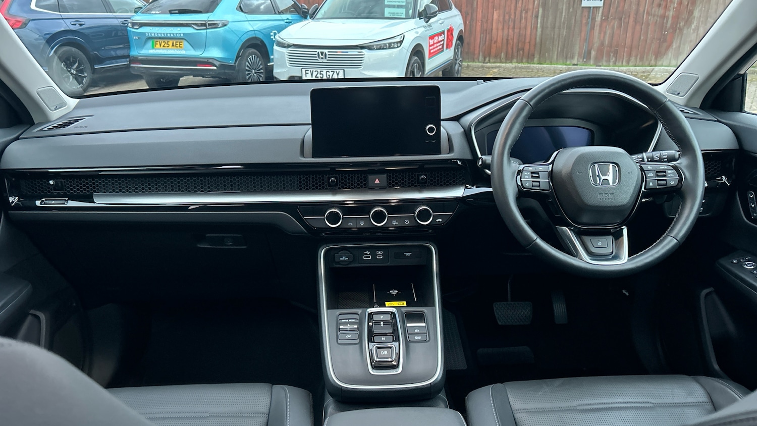 Used Honda CR-V 2023 for sale - 76922380: Photo 4