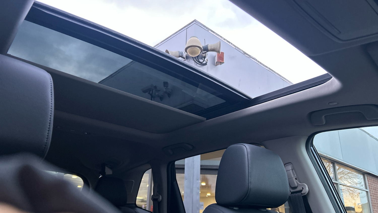 Used Honda CR-V 2023 for sale - 76922380: Photo 40