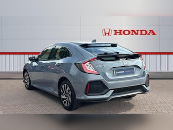 Used Honda Civic 2018 for sale - 78953232: Photo
