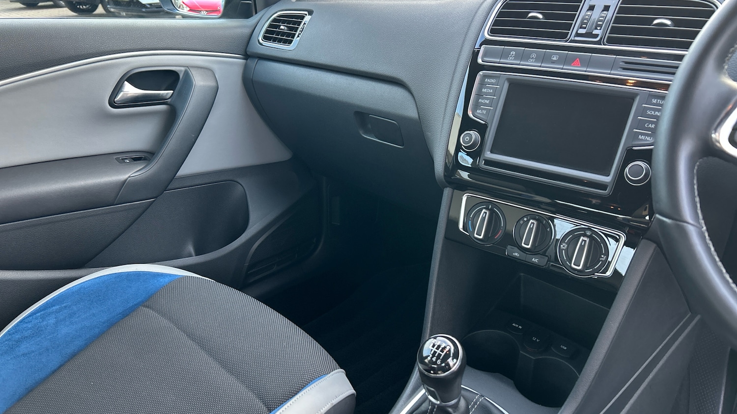 Used Volkswagen Polo 2016 for sale - 76687078: Photo 14