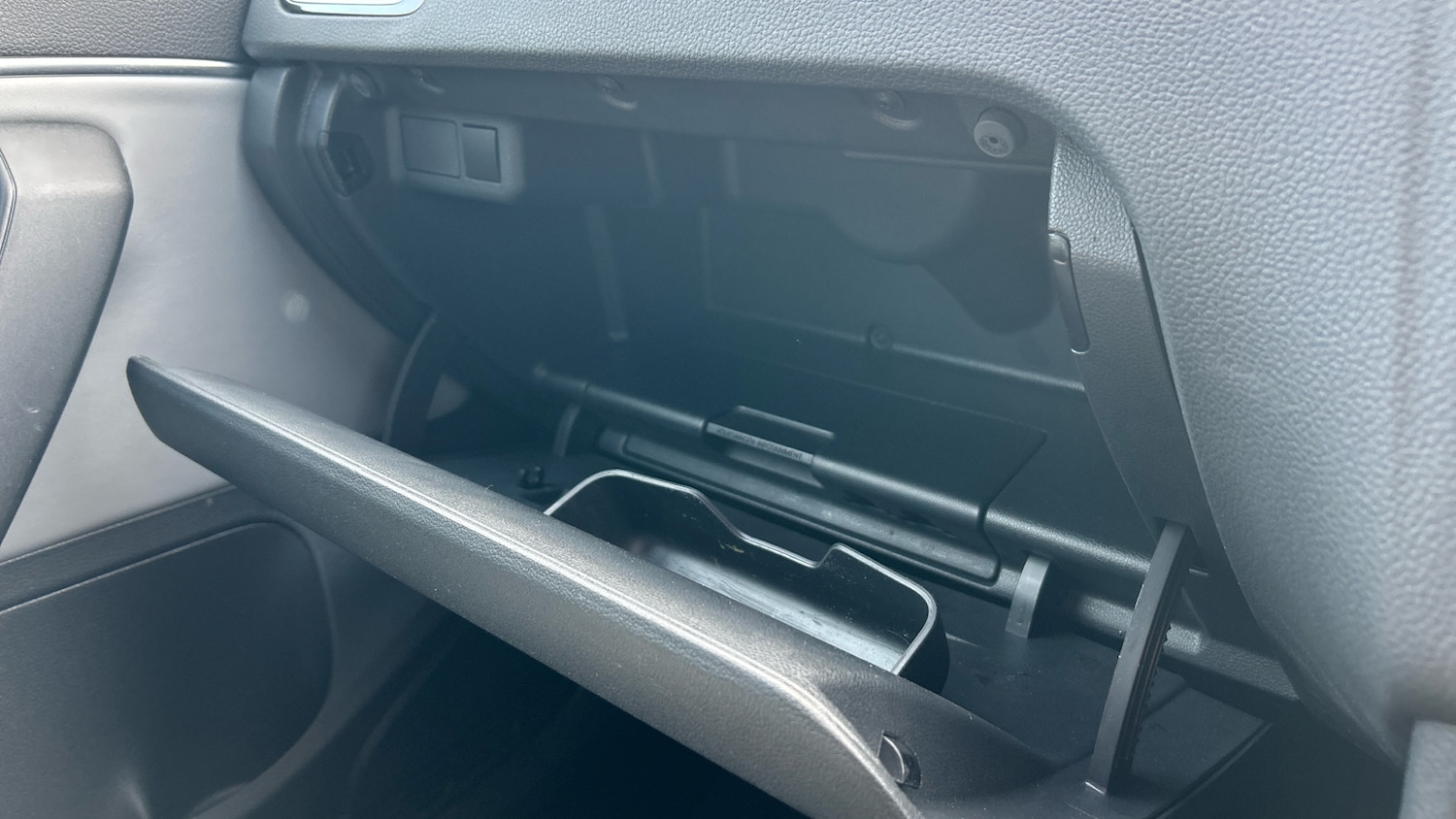 Used Volkswagen Polo 2016 for sale - 76687078: Photo 29