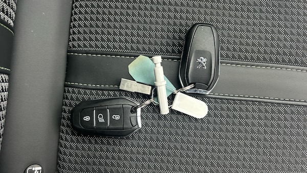 Used Peugeot 208 2020 for sale - 76196349: Photo 20