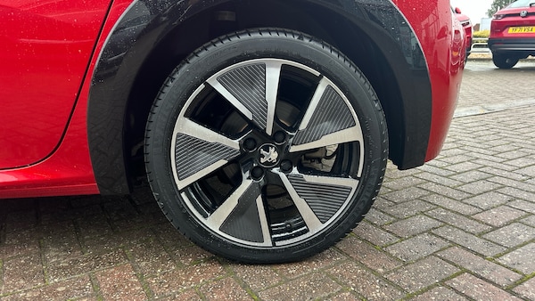 Used Peugeot 208 2020 for sale - 76196349: Photo 34