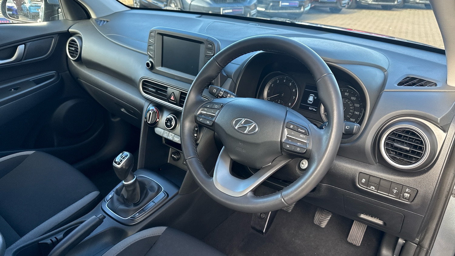 Used Hyundai KONA 2017 for sale - 76426244: Photo 11