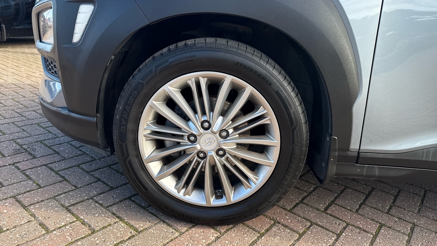 Used Hyundai KONA 2017 for sale - 76426244: Photo 26