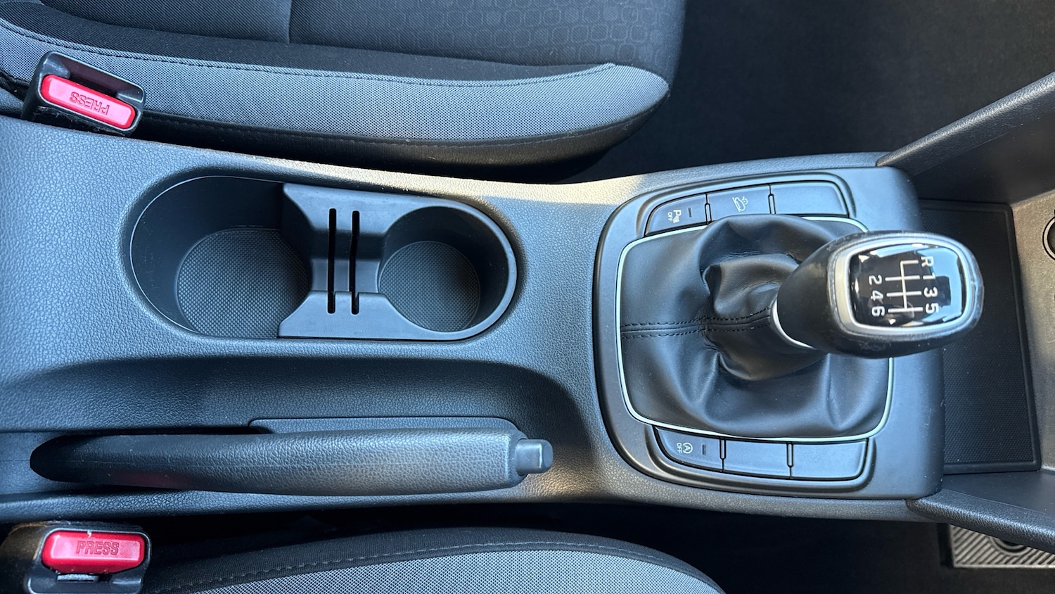 Used Hyundai KONA 2017 for sale - 76426244: Photo 37