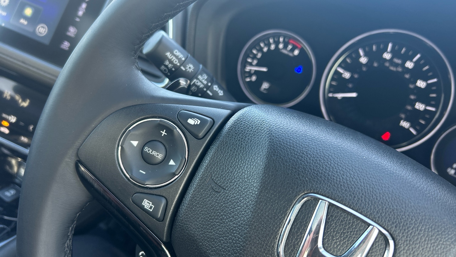 Used Honda HR-V 2017 for sale - 76882299: Photo 27