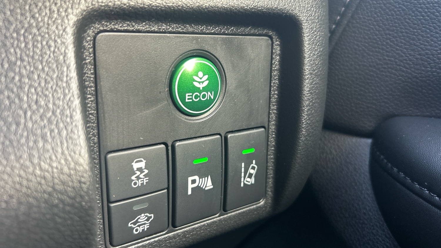 Used Honda HR-V 2017 for sale - 76882299: Photo 29