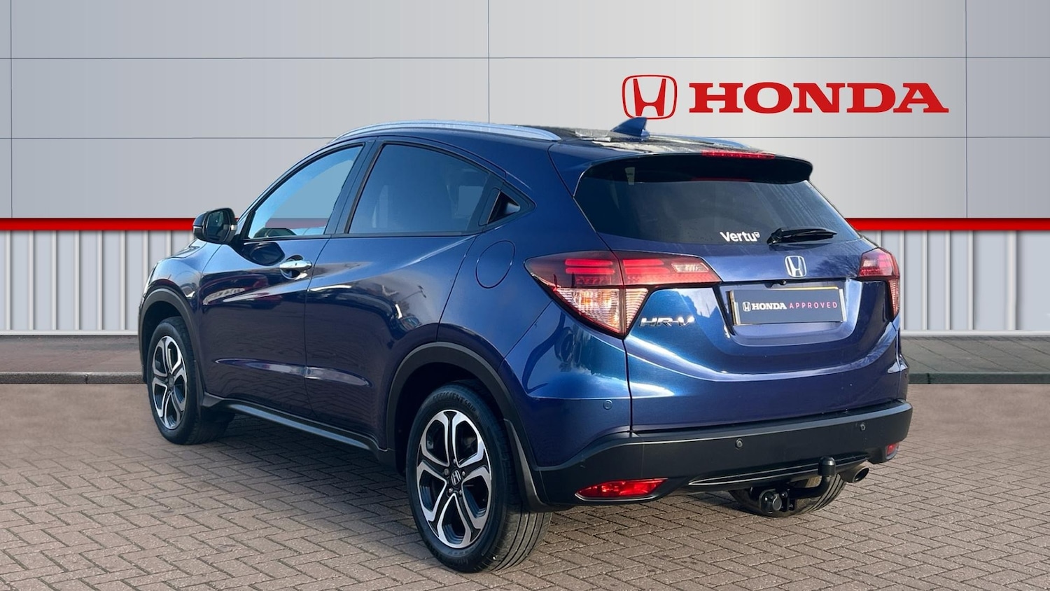 Used Honda HR-V 2017 for sale - 76882299: Photo 3