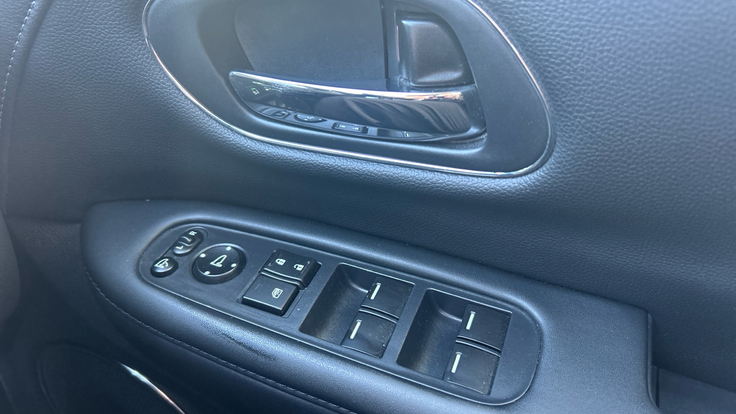 Used Honda HR-V 2017 for sale - 76882299: Photo 30