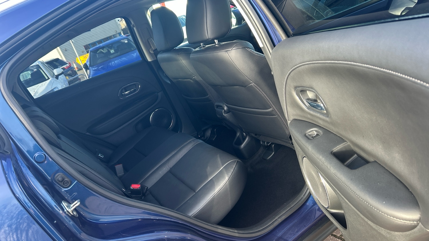 Used Honda HR-V 2017 for sale - 76882299: Photo 39