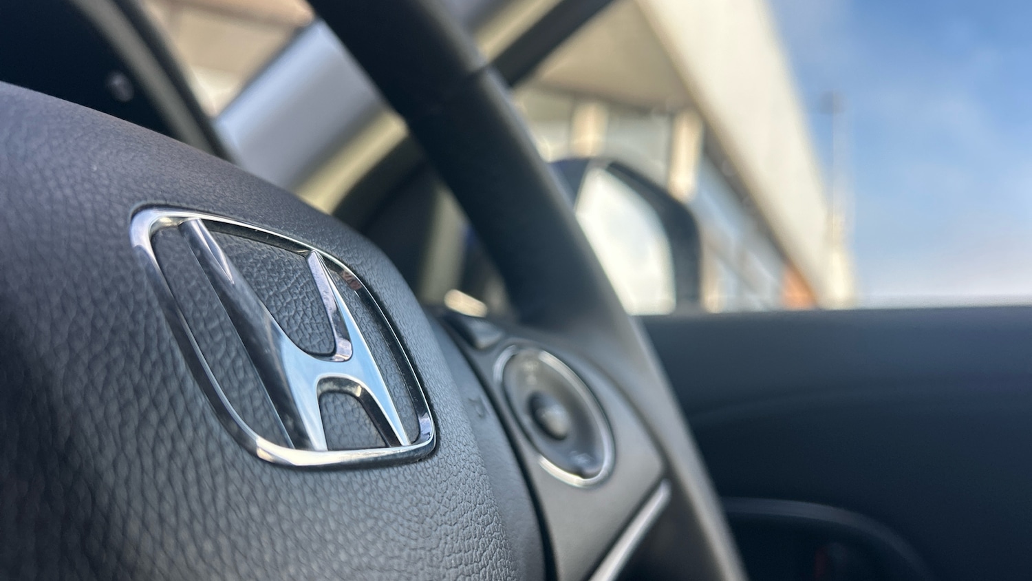 Used Honda HR-V 2017 for sale - 76882299: Photo 45