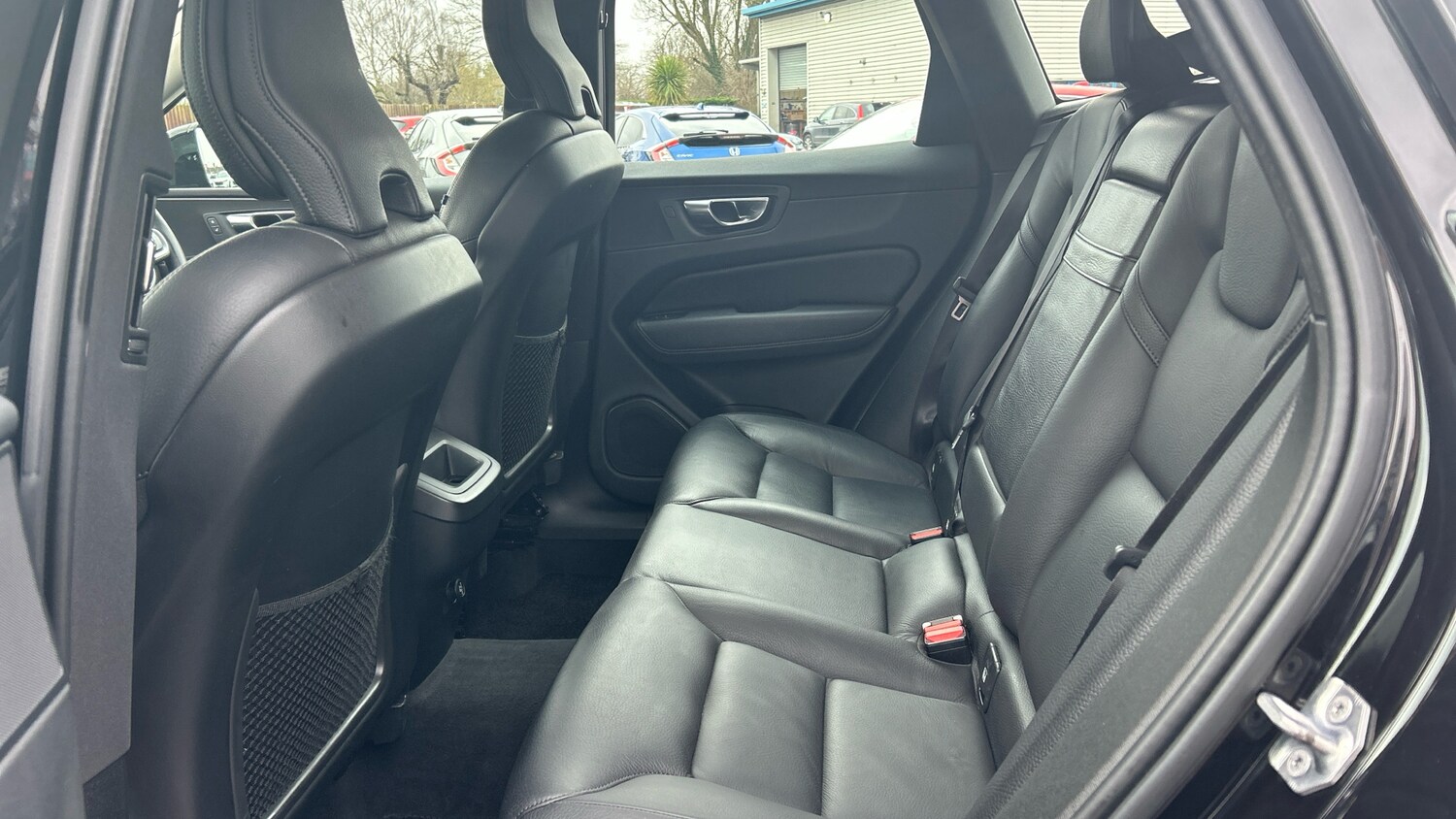 Used Volvo XC60 2018 for sale - 77567619: Photo 16