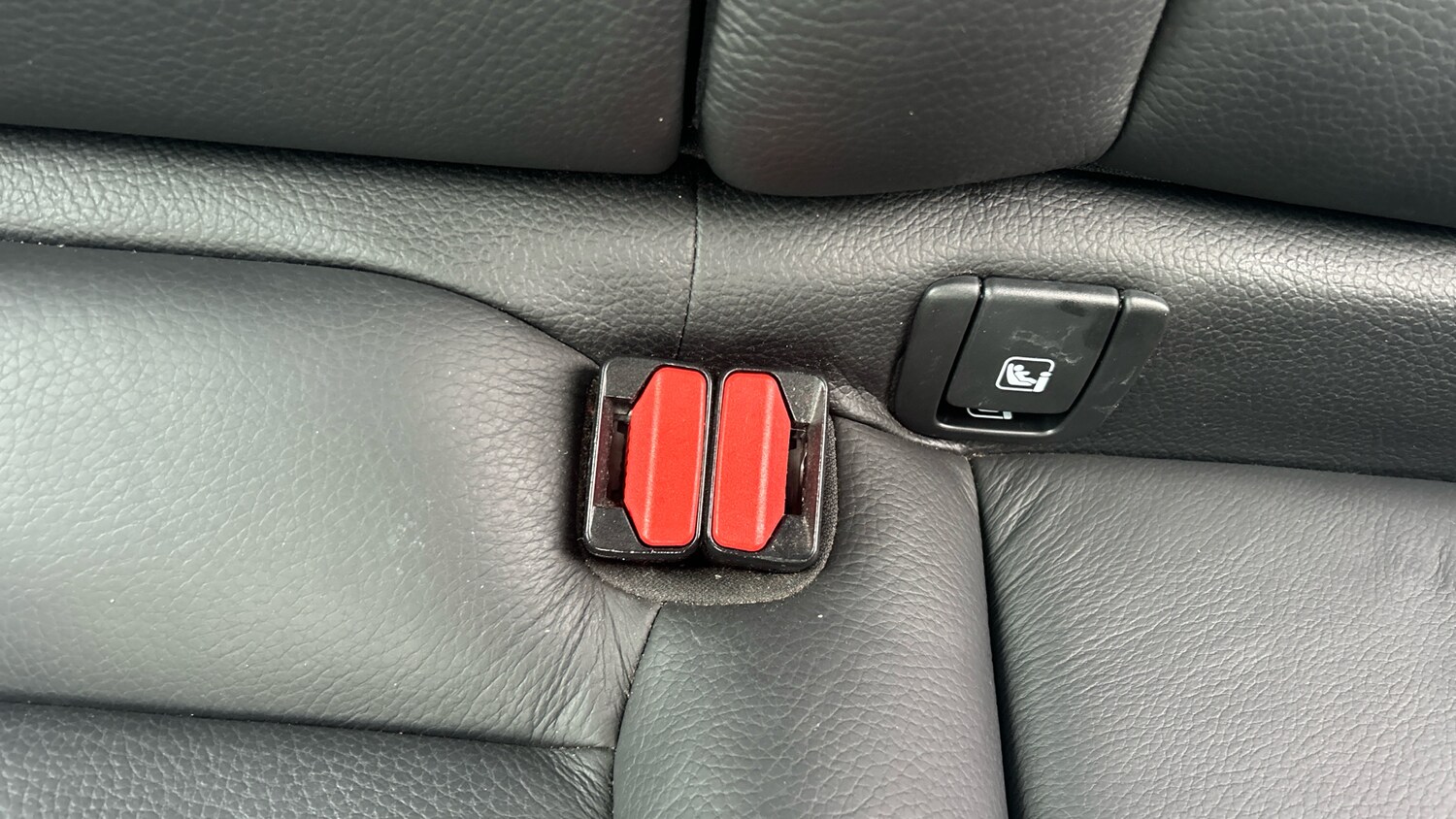 Used Volvo XC60 2018 for sale - 77567619: Photo 17