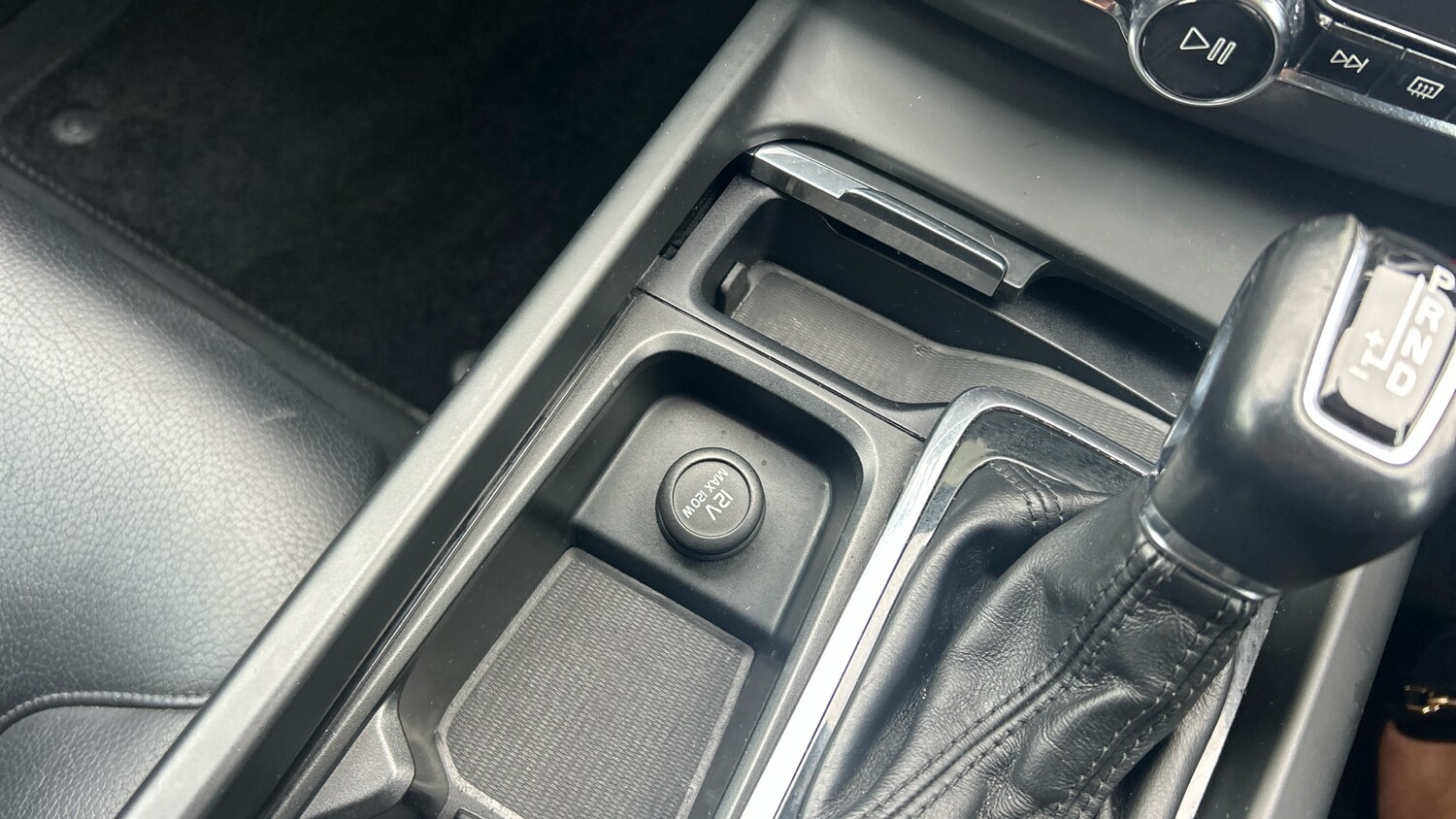 Used Volvo XC60 2018 for sale - 77567619: Photo 37