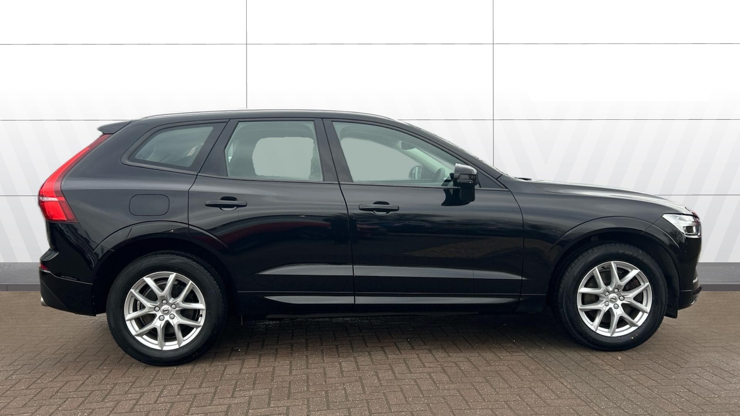 Used Volvo XC60 2018 for sale - 77567619: Photo 5