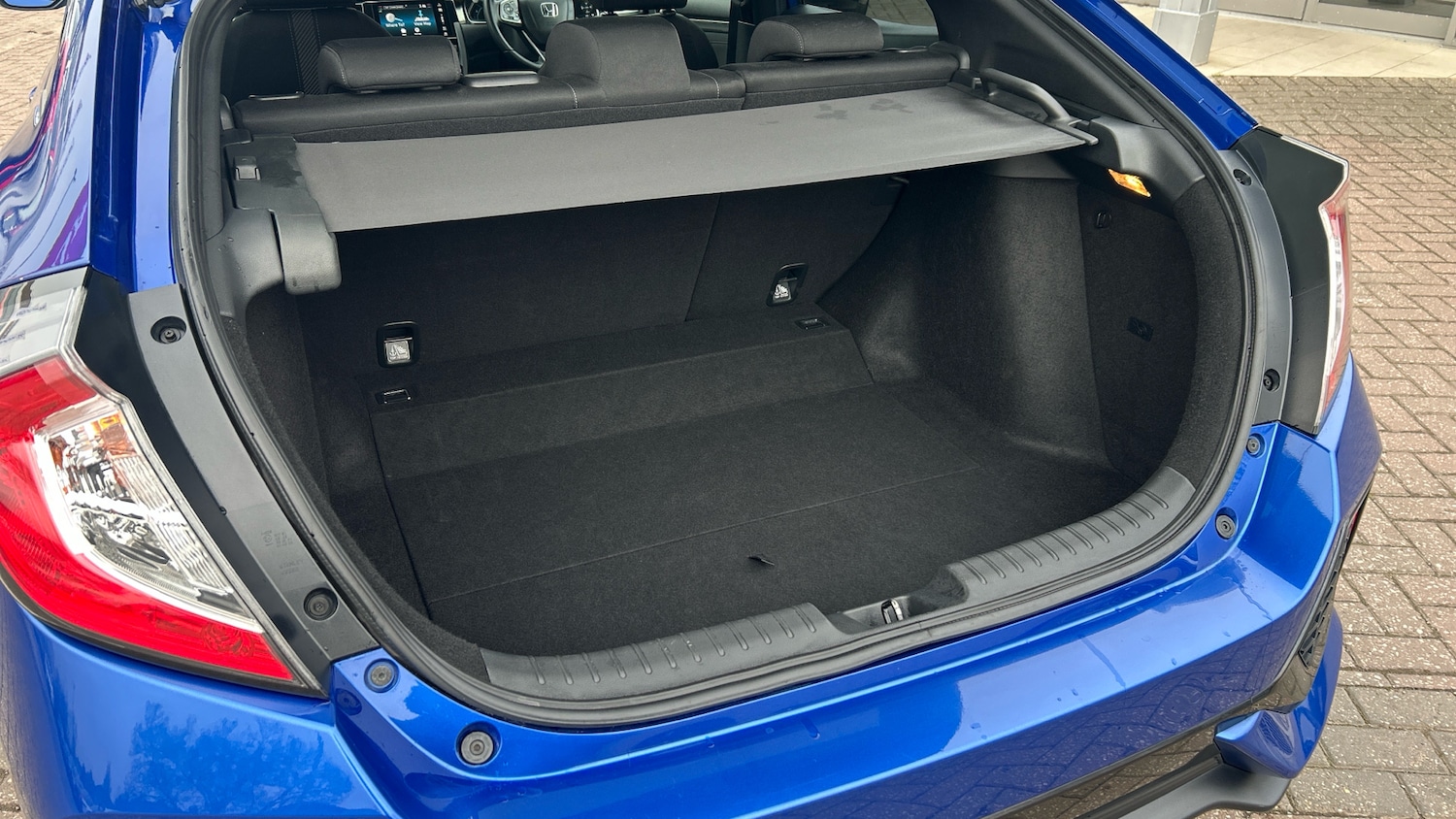 Used Honda Civic 2018 for sale - 77873196: Photo 27