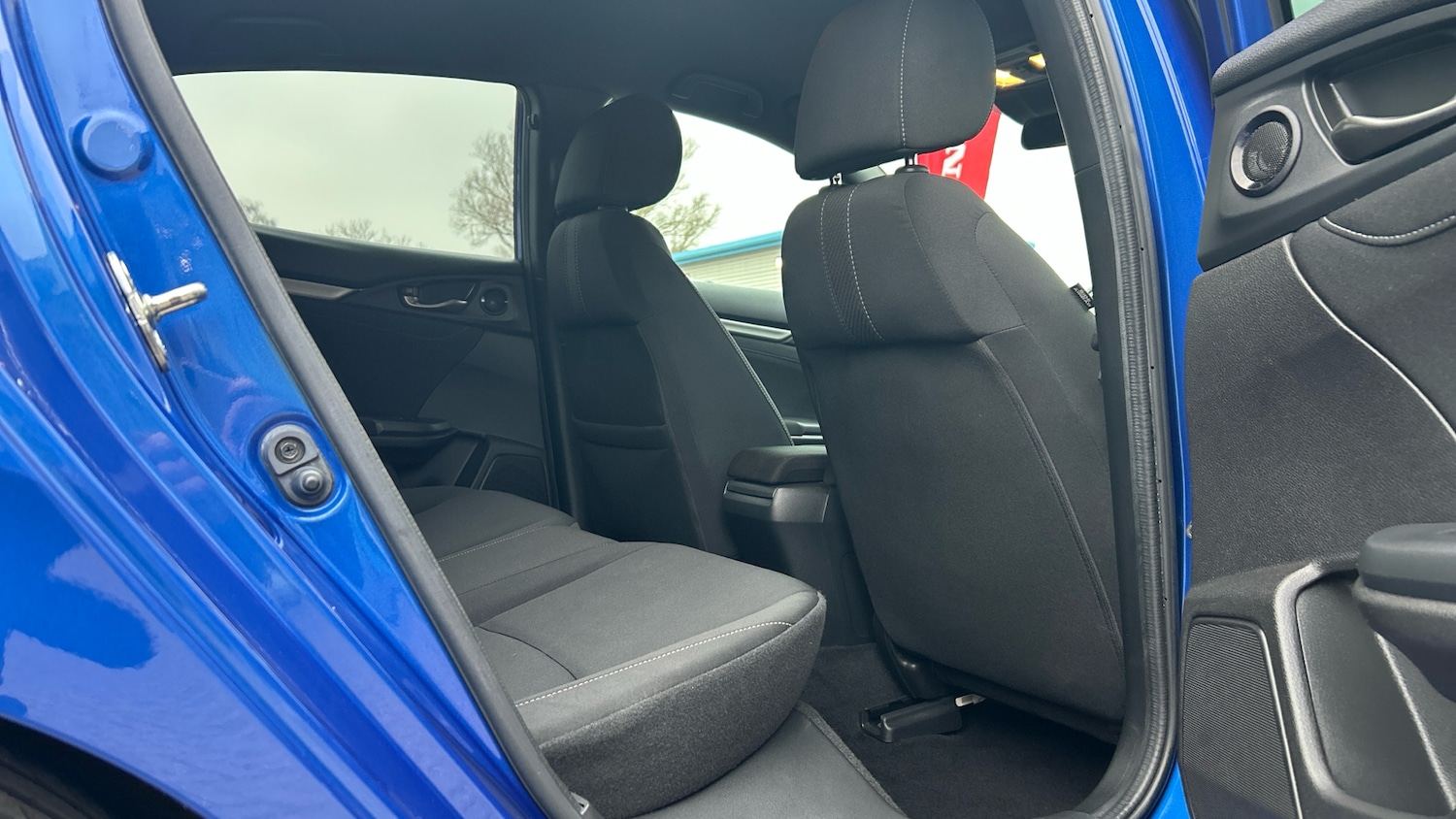 Used Honda Civic 2018 for sale - 77873196: Photo 30