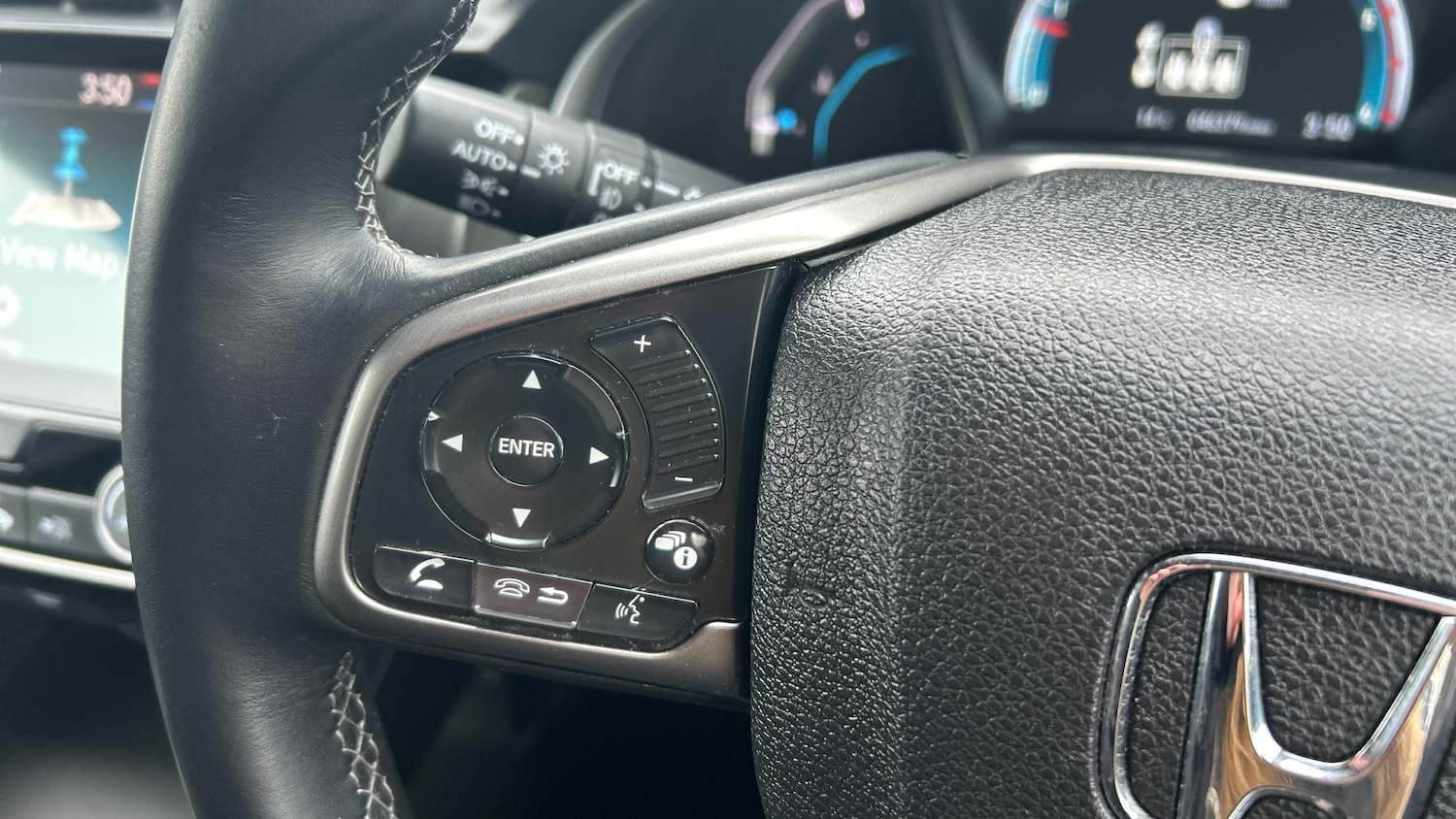 Used Honda Civic 2018 for sale - 77873196: Photo 38