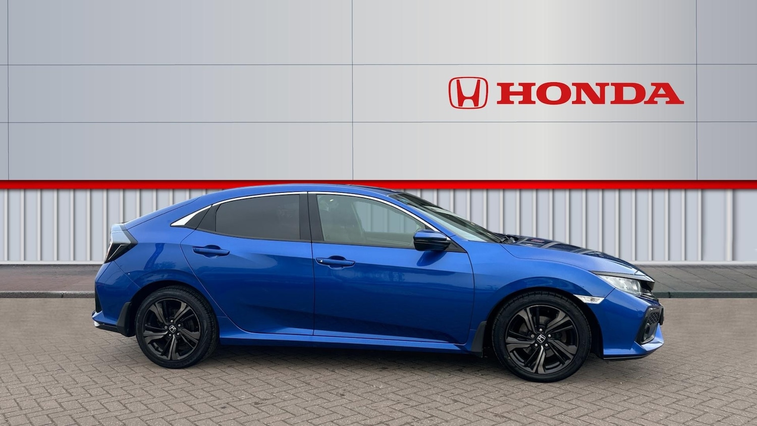 Used Honda Civic 2018 for sale - 77873196: Photo 5