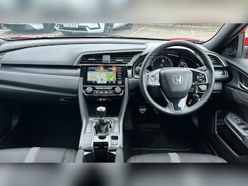 Used Honda Civic 2021 for sale - 79124223: Photo