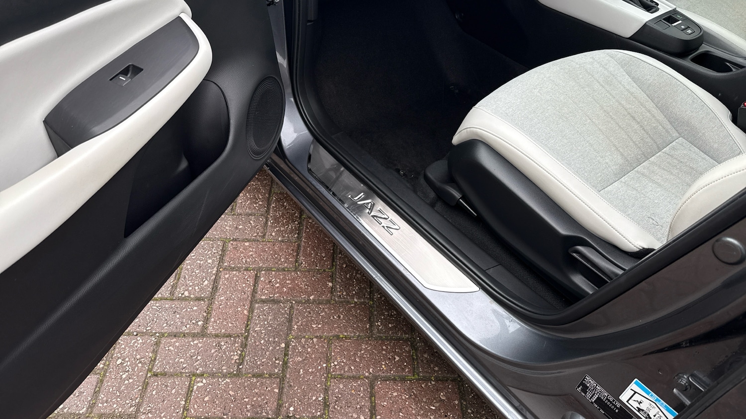 Used Honda Jazz 2021 for sale - 76830534: Photo 15