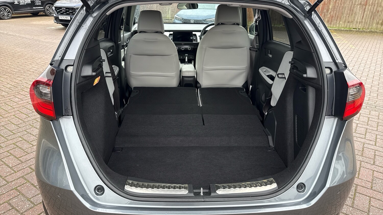 Used Honda Jazz 2021 for sale - 76830534: Photo 21