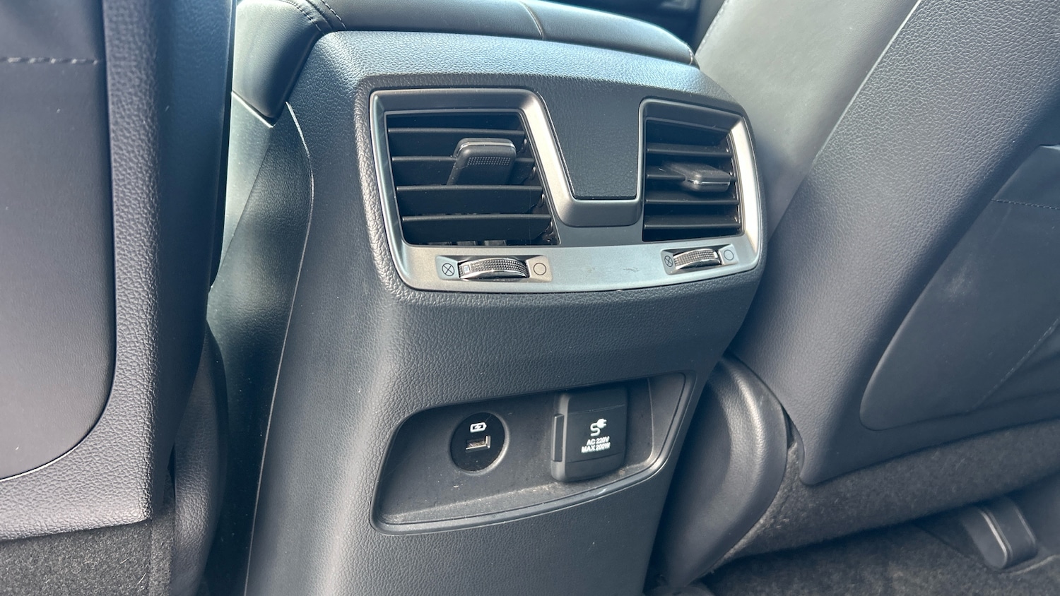Used Ssangyong Rexton 2019 for sale - 76302877: Photo 29