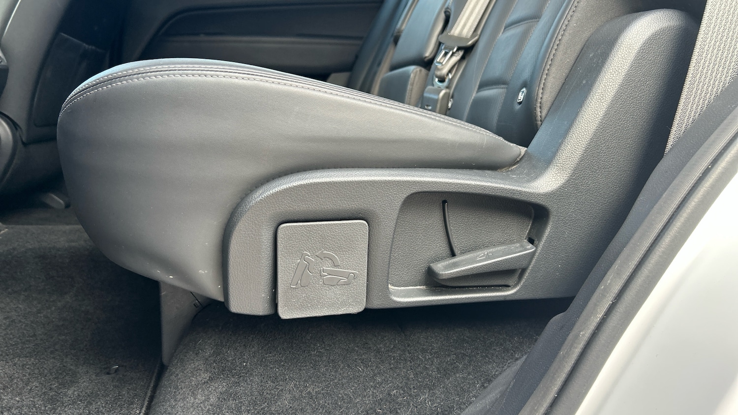 Used Ssangyong Rexton 2019 for sale - 76302877: Photo 30